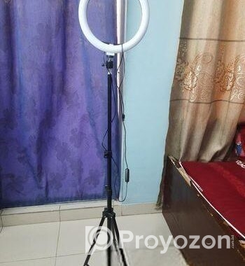 Ring light Sell Post