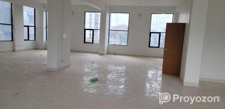 Commercial Buildings at for rent urgent