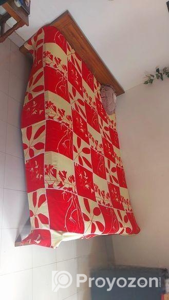 সেমি বেড