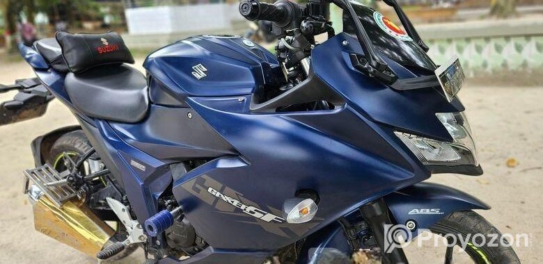Suzuki Gixxer SF . 2024