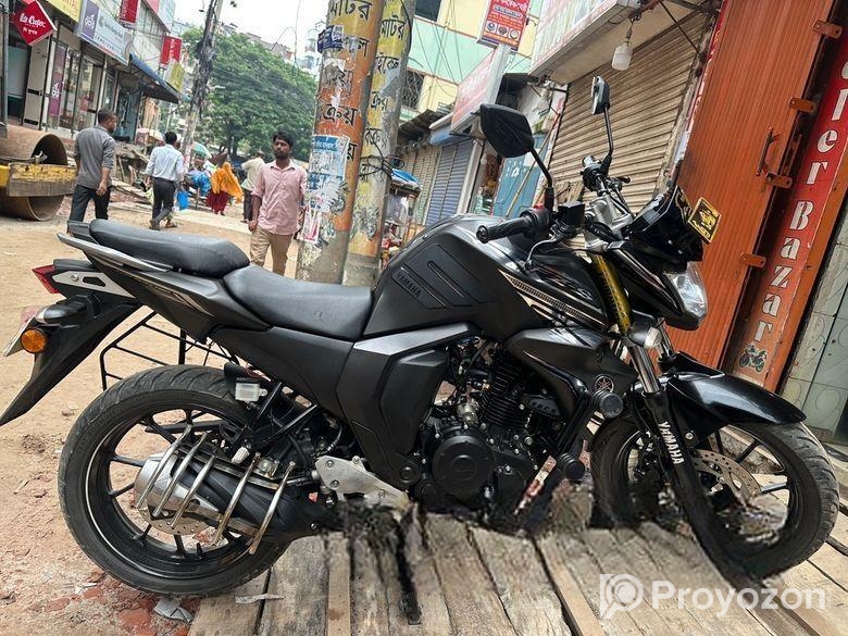 Yamaha FZs V2 2025