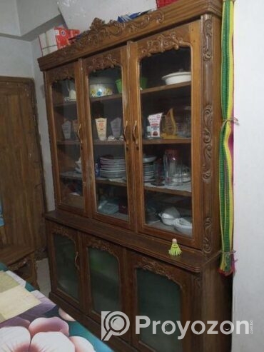 ওয়াল শোকেস বিক্রি করা হবে