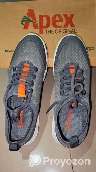 জুতা বিক্রি হবে