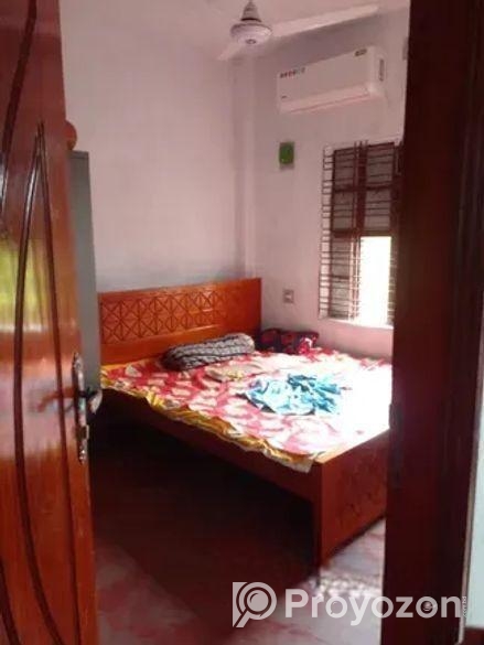 বাড়ি বিক্রি করতে চাচ্ছি