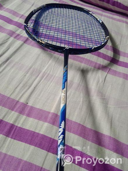 ইয়োনেক্স রেকেট ব্যাট