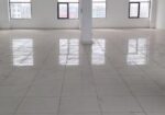 Commercial Buildings, rent urgent at for office