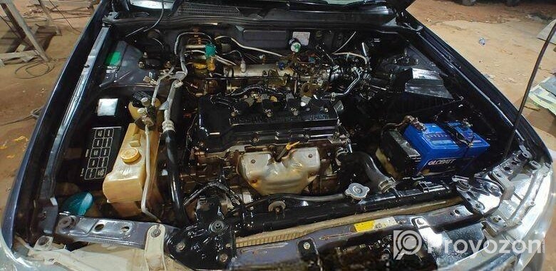 Nissan Sunny . 2005
