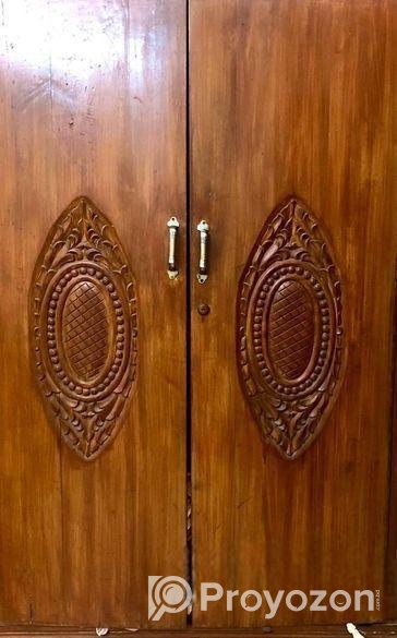 বাগান কাঠের হাতের তৈরি আলমারি বিক্রি হবে