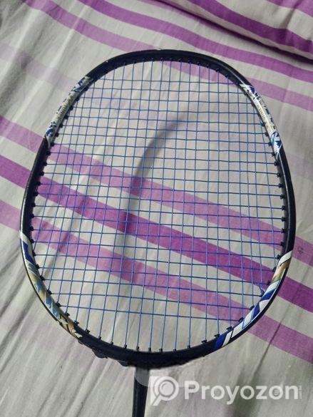 ইয়োনেক্স রেকেট ব্যাট