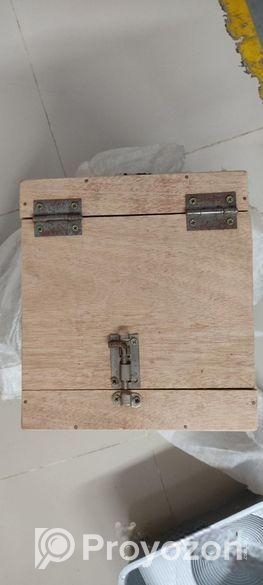 Love Bird Breeding Box