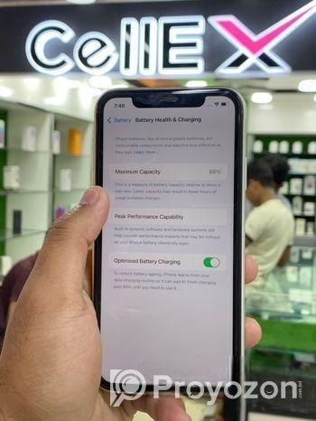 Apple iPhone 11 white 128gb bh88% (Used)