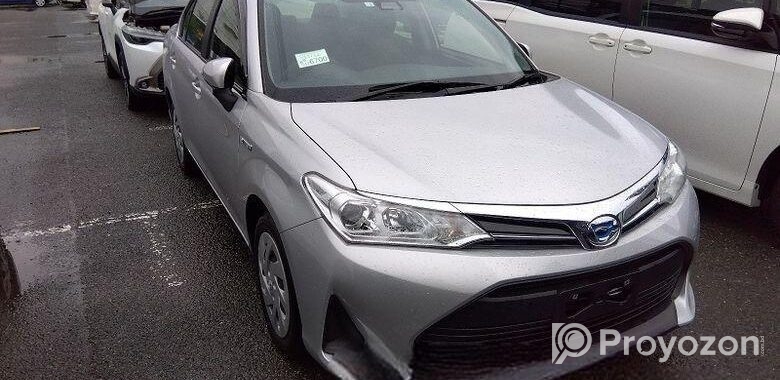 Toyota Axio Ex Hybrid 2020