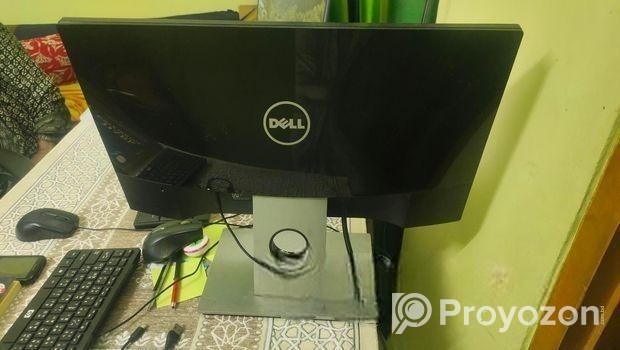 Monitor with Built in Speaker