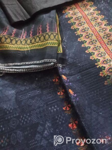 ১হাজার টাকার থ্রিপিস মাত্র ৭০০ টাকা