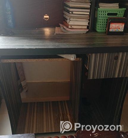 কম্পিউটার ডেস্ক বুক সেল্ফ সহ