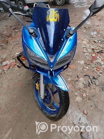 Yamaha Fazer . 2011