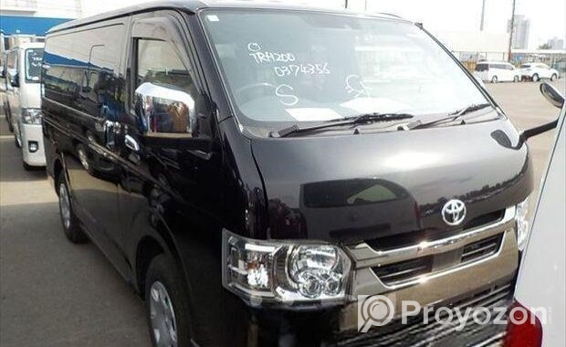 Toyota Hiace SUPER GL 2023