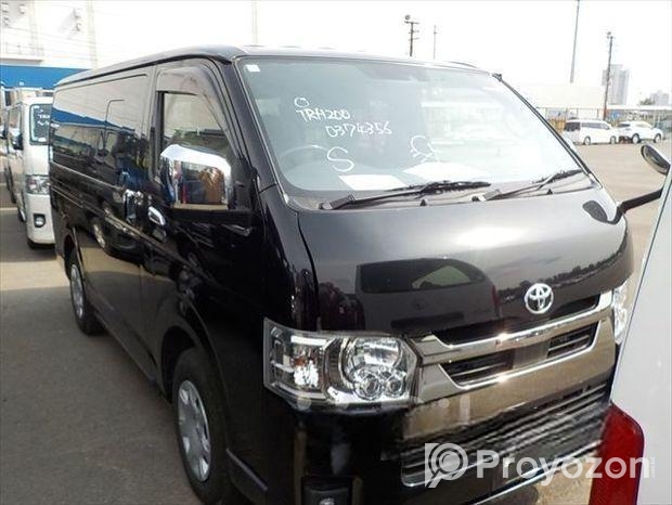 Toyota Hiace SUPER GL 2023