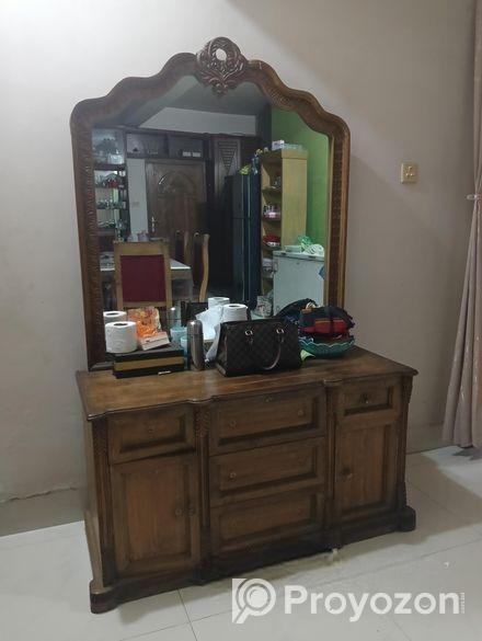 Dressing table Sell