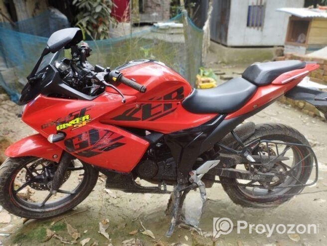 Suzuki Gixxer SF 2023