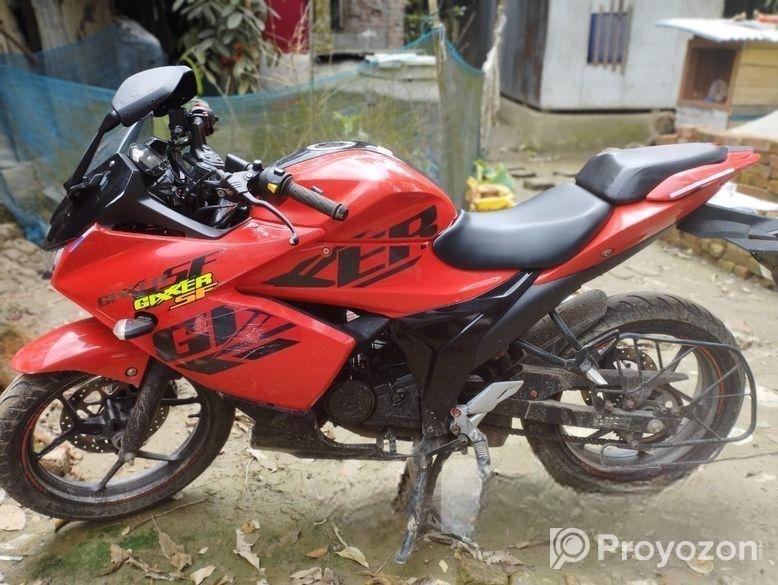 Suzuki Gixxer SF 2023