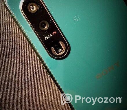 Sony Xperia 5 mark 3 (Used)