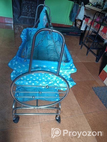 বেবি দোলনা