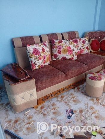 সোফা সেট বিক্রি করা হবে