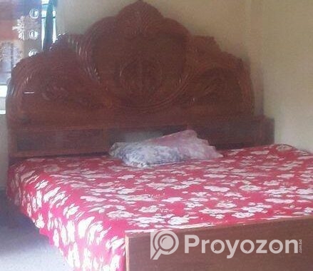 Semi Box Bed For Urgent Sale