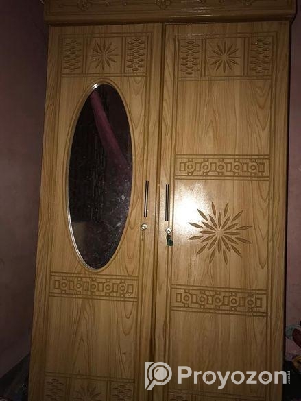 পারটেক্স এর আলমারি