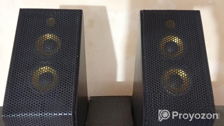 স্পিকার গুলো বক্স সহ বিক্রিয় হবে