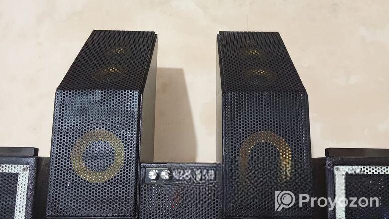 স্পিকার গুলো বক্স সহ বিক্রিয় হবে