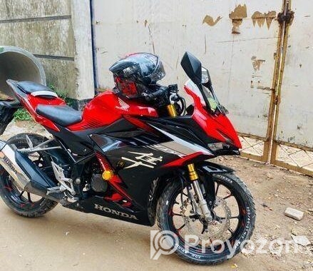 Honda CBR . 2021