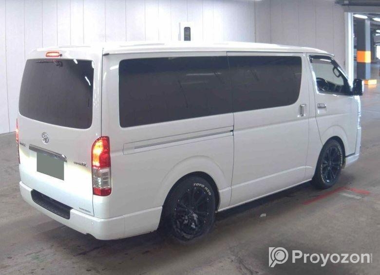 Toyota Hiace SUPER GL DARK PRIME 2021