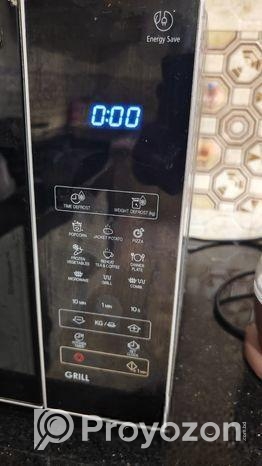 Sharp R-72e0-s Grill Microwave Oven. 25 Liter