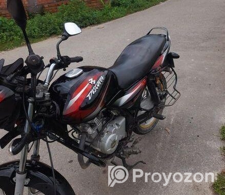 Bajaj Discover 125 . 2017