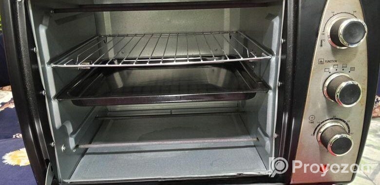 Electric oven