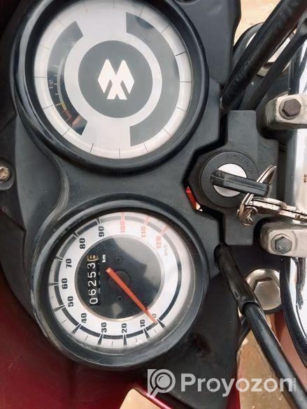 Bajaj Platina ` 2025