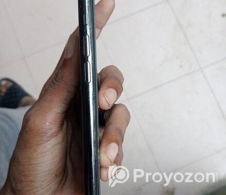 Apple iPhone 11 Pro . (Used)
