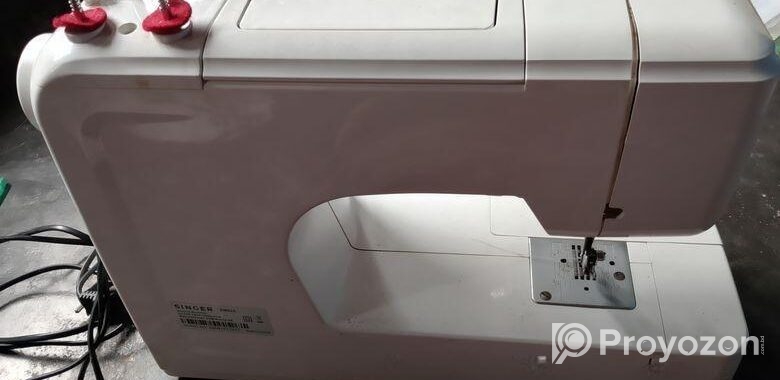 Singer SM024 Multi-functional Sewing Machine