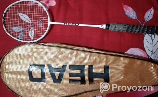 Badminton Bat – Lightweight & Durable”
