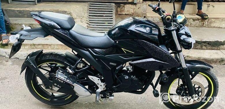 Suzuki Gixxer CURB VERSION 2023