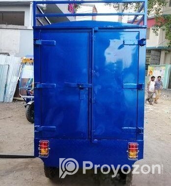 AL-MODINA COVER VAN