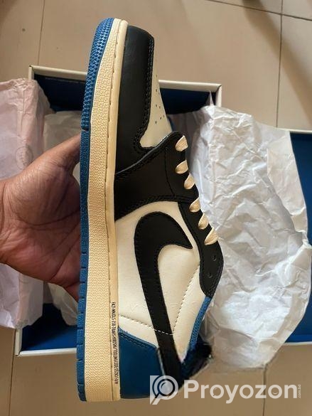 Air Jordan 1 Low Travis Scott X Fragment