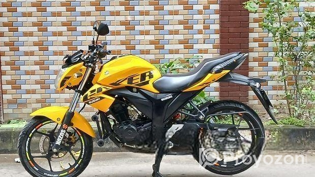 Suzuki Gixxer নতুনের মতো 2023