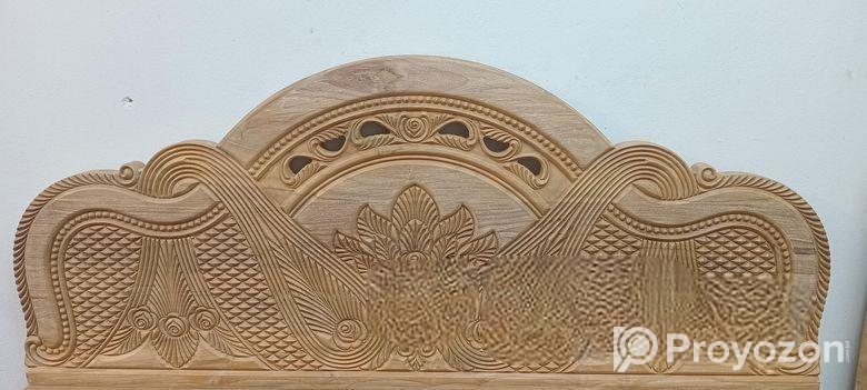 সেগুন কাঠের খাট..