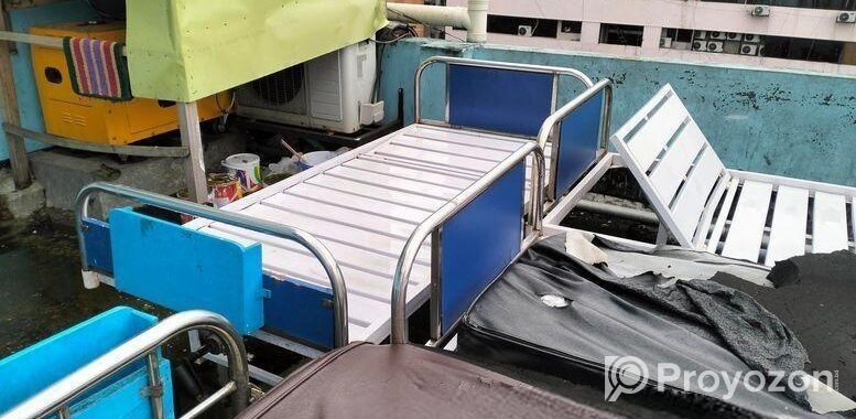 Hospital pataient bed new condition