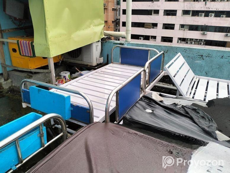 Hospital pataient bed new condition