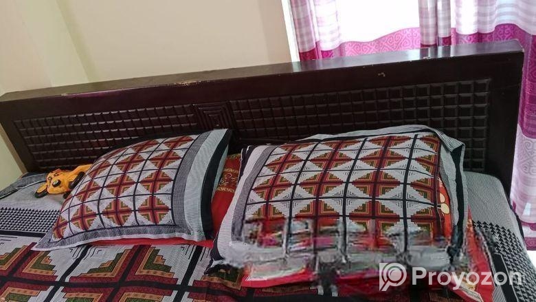 মালেশিয়ান কাঠের বেড