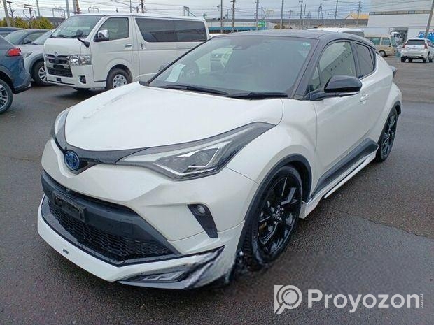 Toyota C-HR G-LED,SHOWROOM STOCK 2021